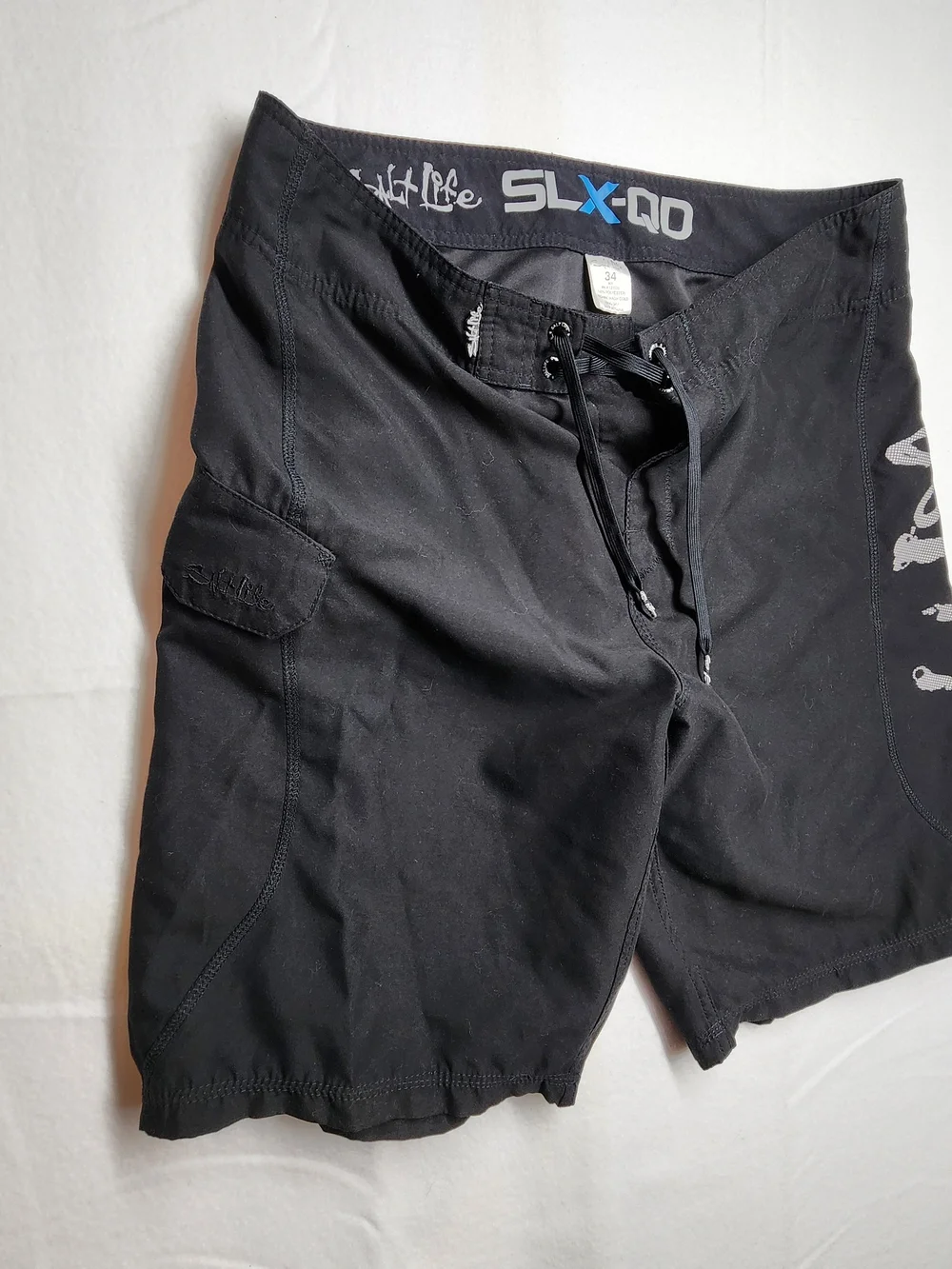 Salt Life Black Swim Trunks with Skull 34